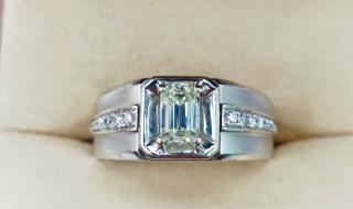 周大福情侣对戒 周大福情侣对戒